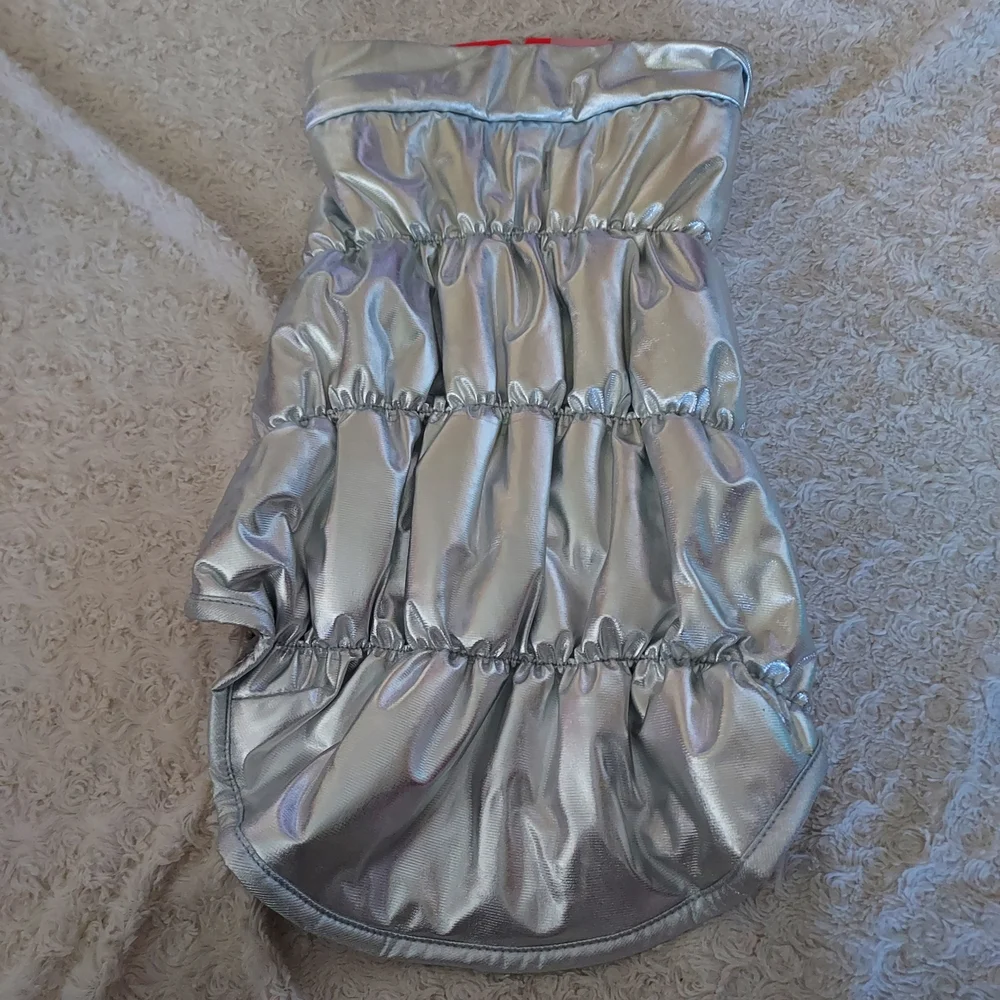 Boots & Barkley Large Fleece Lined Metallic Silver Dog Vest Cover Winter Coat